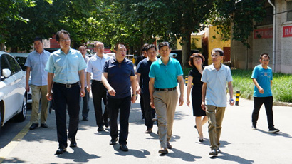 市国资委刘三民主任到集团调研指导“僵尸企业”处理事情